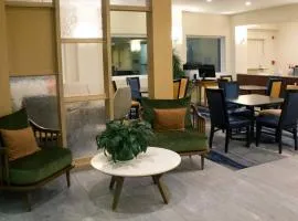 Fairfield Inn & Suites by Marriott San Francisco San Carlos