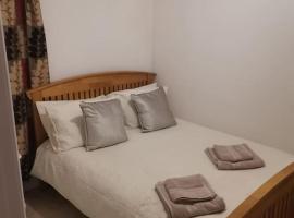 Hopefield, hotell sihtkohas Newport