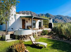 360on62 Farm Cottages, hotell i Montagu