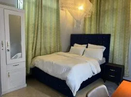 Romantic, Stunning & Authentic Ensuited Master Bedroom