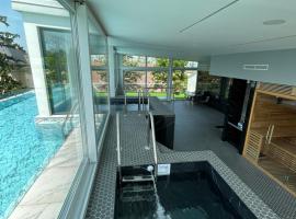 Villa Bauhaus Dream Deluxe T, smještaj kod domaćina u Siofoku