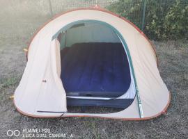 tente chez l'habitant, kamp s luksuznim šatorima u gradu 'Saint-Jean-de-Monts'
