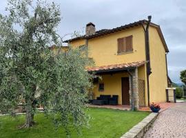 CASA CARLOTTA Casa Vacanze, apartmen di Arezzo