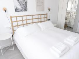 Apartamento con Parking a 50m de la playa