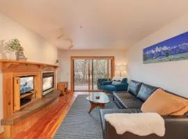 Targhee Rentals 122 in Driggs Idaho near Grand Targhee Ski Resort King Size Bed