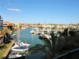 New view Sotogrande Marina - Jungla del Loro, помешкання для відпустки у місті Сотогранде