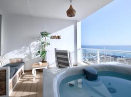 Marine Lovers - Jacuzzi Fuerteventura, loma-asunto kohteessa Gran Tarajal