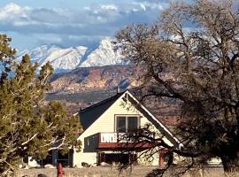 Sandcreek Cottage / Fabulous Views on Five Acres, self catering accommodation in Torrey