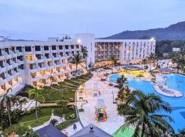 HARRIS Resort Batam Waterfront, hotel cerca de Terminal Internacional de Ferry Sekupang, Sekupang