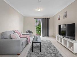 One bedroom holiday rental in Scarborough, hotel sa Scarborough