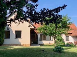 Chalupa Lužnice – domek wiejski w Trzeboniu