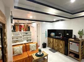 Antipolo Staycation & Transient Affordable Condo Unit By Myra, hotell i Antipolo