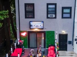The Love Lounge A Hidden Gem, guest house in Philadelphia