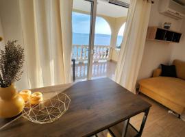 Lucija, hotel a Karlobag (Carlopago)