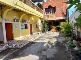 Hostal Santa Marta, khách sạn ở La Unión