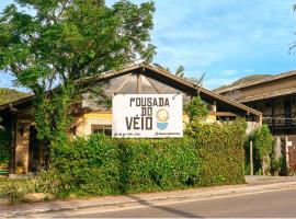 Pousada do Véio, posada u hostería en Garopaba