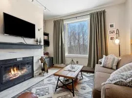 Beautifully decorated 1 Bedroom Condo, close to sports center, Highridge J10