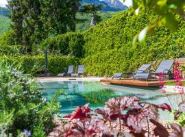 Ferienwohnungen Atz, hotel en Termeno