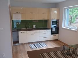 Apartm&aacute;ny Doma&scaron;a Poľany, gisting &iacute; Holč&iacute;kovce