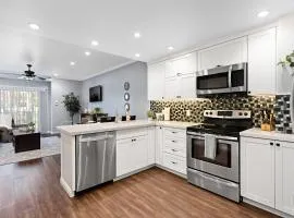 629 Walk to Restaurants Close to Golf and Spa Luxury Inside the gates