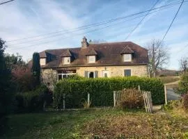 maison en pierre chaleureuse