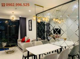 Vinhomes Grand Park Quận 9-Plus 2PN-Luxury Apartment, hotel en Gò Công