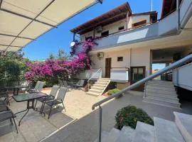 Aelia Apartments