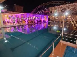 Ratna Hotel & Banquet