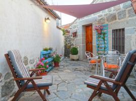 Casa Rural El Berrueco, khách sạn ở Robledillo