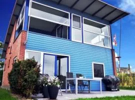 Ferienhaus Jasmijn mit Garten und Terrasse