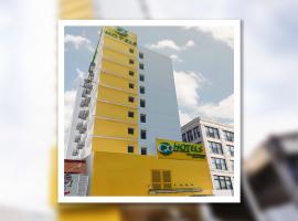 Go Hotels Timog: bir Manila, Quezon City oteli