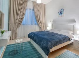 LARGE 3 Bedroom Apartment Beach Front (City View), beach rental in Abu Dhabi