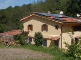 Country house in Central Tuscany、Pennaのホテル