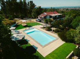 Pura - Home in Nature, hótel í Oliveira do Hospital