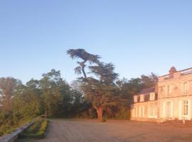 Château de Colliers, B&B/chambre d'hôtes à Muides-sur-Loire