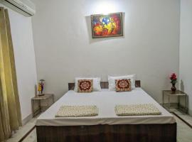 Kridha holidays homestay with kitchen, hotel v destinaci Vrindavan