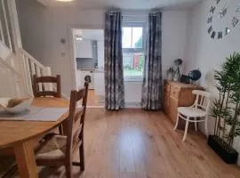 Entire House With Garden & Parking Nr Ashford Int