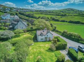 Dollars Cottage - 4 Bedroom Cottage - Llangennith, hotel in Llangennith