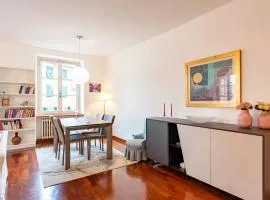 Cavour 9 apartment 2b 2b 100mq with private garage, in center of Rapallo, Wifi, Air Conditioned