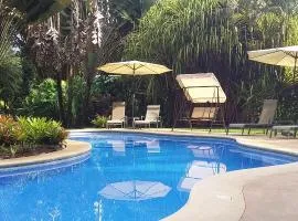 Playa Negra Guesthouse