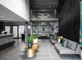 The Capital Melrose