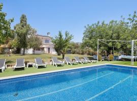 Algarve beach-rural Family Friendly, apartamento em Alcantarilha