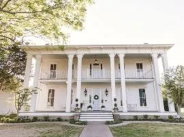 Luxury historic house in downtown McKinney