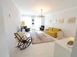 FLH - Anna's Guest House