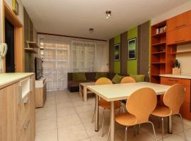 399 - Modern szállás, vízparti apartmanban, hotel v destinaci Balatonőszöd