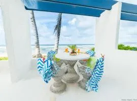 Gorgeous Ocean Views! Welcome to Bella Breeze! BeachFront 2BR 2BA