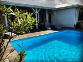 VOIR com 5 étoiles airb, Villa Zolenzo, la tête dans les montagnes, 10 pers