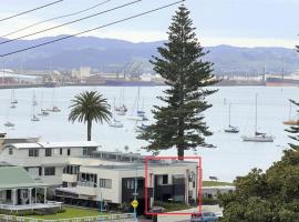 The Bay The Beach The Mount The Best, Hotel in Mount Maunganui