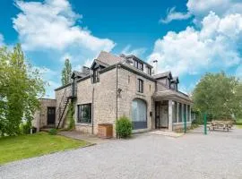 Villa in Ardennes with Sauna and Jacuzzi