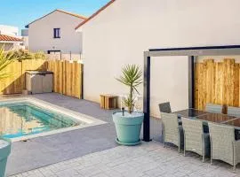 4 Bedroom Stunning Home In Saint-nazaire